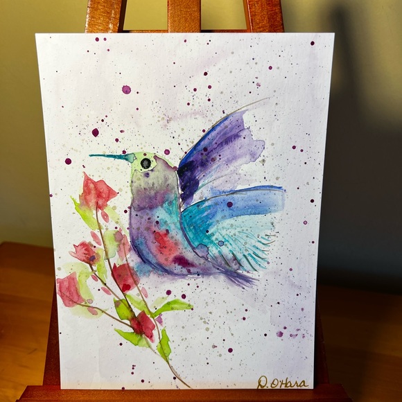 Hand painted watercolour abstract hummingbird. - Picture 1 of 1